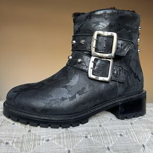 Ross & Snow Stefana Black Camo Leather Boot Women 5 Moto Biker Grunge Punk